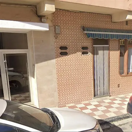 Rooms Avenida 게스트하우스 *